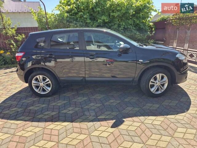 Черный Ниссан Кашкай, объемом двигателя 1.5 л и пробегом 201 тыс. км за 9950 $, фото 12 на Automoto.ua