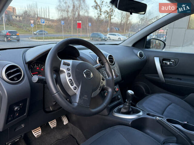 Черный Ниссан Кашкай, объемом двигателя 2 л и пробегом 240 тыс. км за 9999 $, фото 29 на Automoto.ua