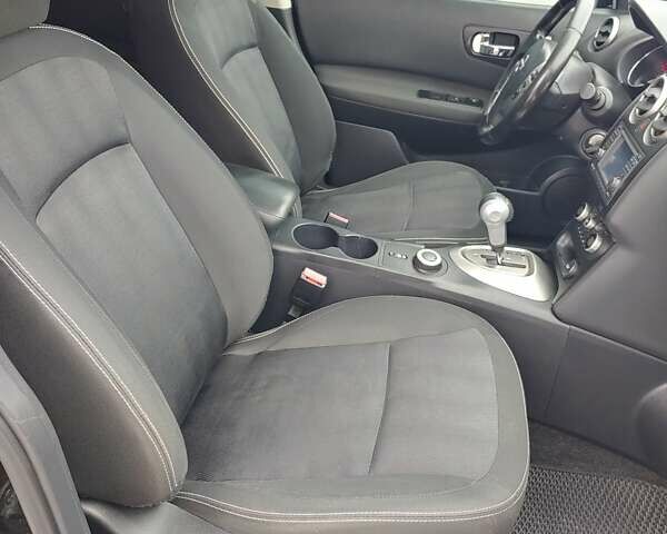 Чорний Ніссан Кашкай, об'ємом двигуна 2 л та пробігом 215 тис. км за 11599 $, фото 14 на Automoto.ua