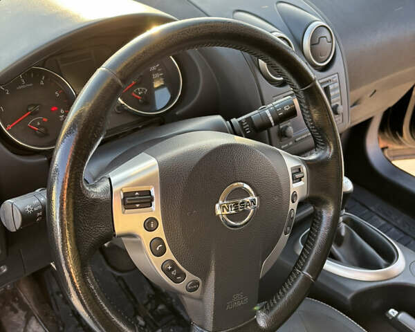 Черный Ниссан Кашкай, объемом двигателя 1.46 л и пробегом 261 тыс. км за 10700 $, фото 52 на Automoto.ua