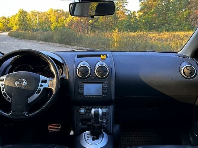 Черный Ниссан Кашкай, объемом двигателя 2 л и пробегом 235 тыс. км за 11500 $, фото 7 на Automoto.ua