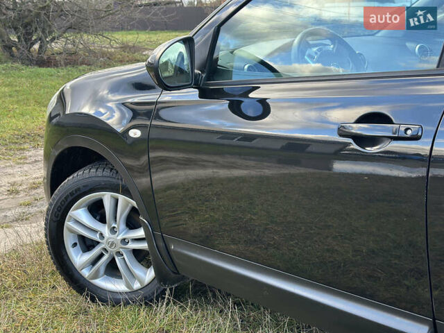 Черный Ниссан Кашкай, объемом двигателя 1.5 л и пробегом 241 тыс. км за 10600 $, фото 13 на Automoto.ua