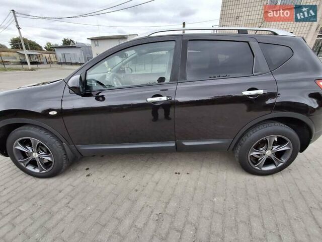 Черный Ниссан Кашкай, объемом двигателя 2 л и пробегом 193 тыс. км за 10600 $, фото 5 на Automoto.ua