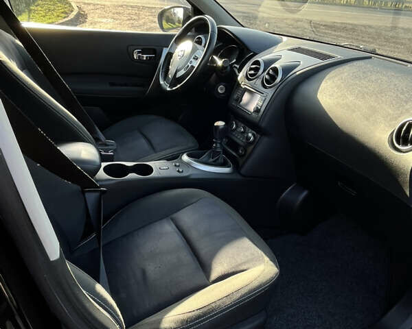 Черный Ниссан Кашкай, объемом двигателя 1.5 л и пробегом 113 тыс. км за 11990 $, фото 15 на Automoto.ua