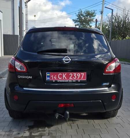 Черный Ниссан Кашкай, объемом двигателя 1.5 л и пробегом 195 тыс. км за 10800 $, фото 1 на Automoto.ua