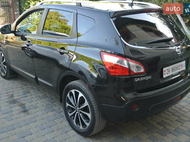 Черный Ниссан Кашкай, объемом двигателя 2 л и пробегом 220 тыс. км за 13500 $, фото 4 на Automoto.ua