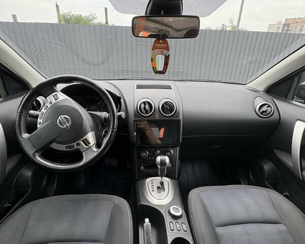 Чорний Ніссан Кашкай, об'ємом двигуна 2 л та пробігом 245 тис. км за 11500 $, фото 16 на Automoto.ua