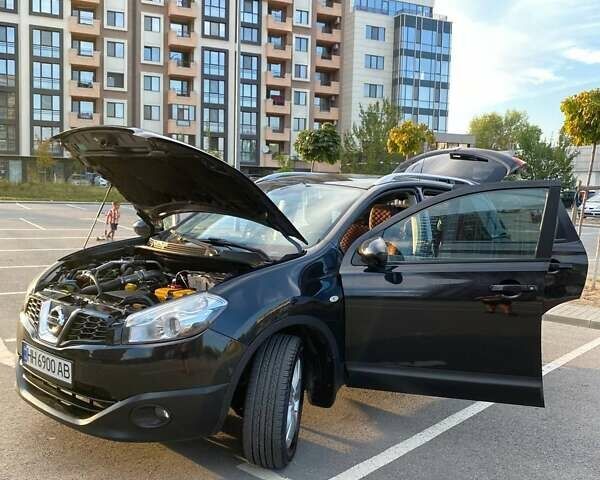 Черный Ниссан Кашкай, объемом двигателя 1.5 л и пробегом 192 тыс. км за 10999 $, фото 10 на Automoto.ua