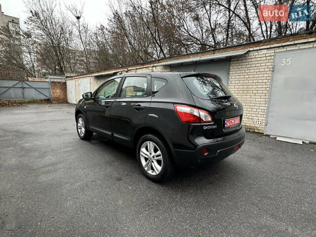 Черный Ниссан Кашкай, объемом двигателя 1.5 л и пробегом 220 тыс. км за 11499 $, фото 30 на Automoto.ua