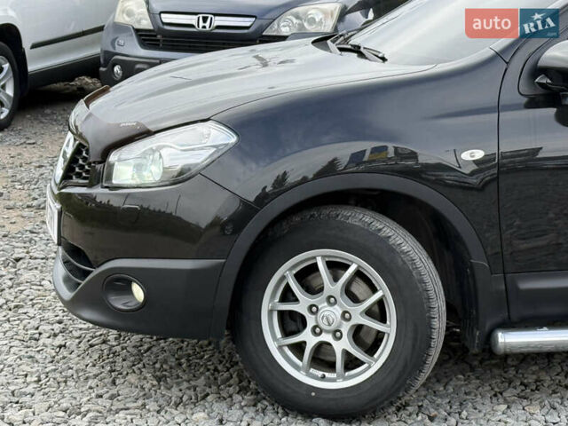 Черный Ниссан Кашкай, объемом двигателя 2 л и пробегом 174 тыс. км за 10999 $, фото 17 на Automoto.ua