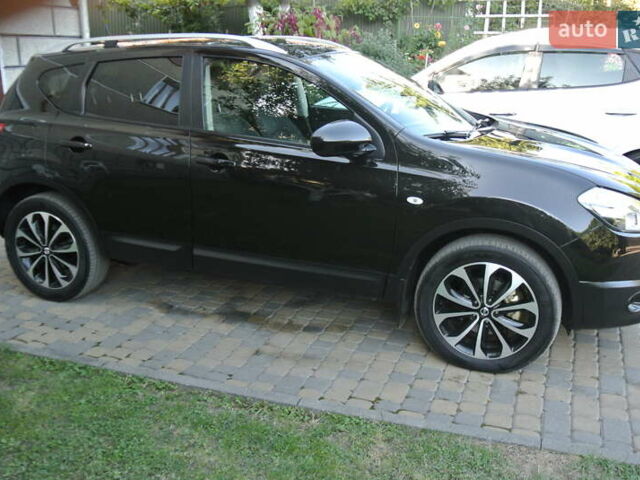 Черный Ниссан Кашкай, объемом двигателя 2 л и пробегом 220 тыс. км за 13500 $, фото 7 на Automoto.ua