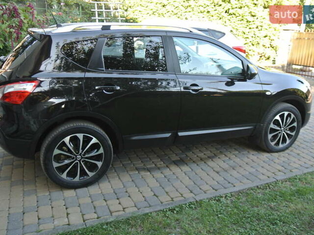 Черный Ниссан Кашкай, объемом двигателя 2 л и пробегом 220 тыс. км за 13500 $, фото 6 на Automoto.ua
