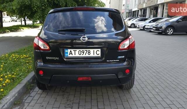 Чорний Ніссан Кашкай, об'ємом двигуна 1.5 л та пробігом 240 тис. км за 9350 $, фото 7 на Automoto.ua