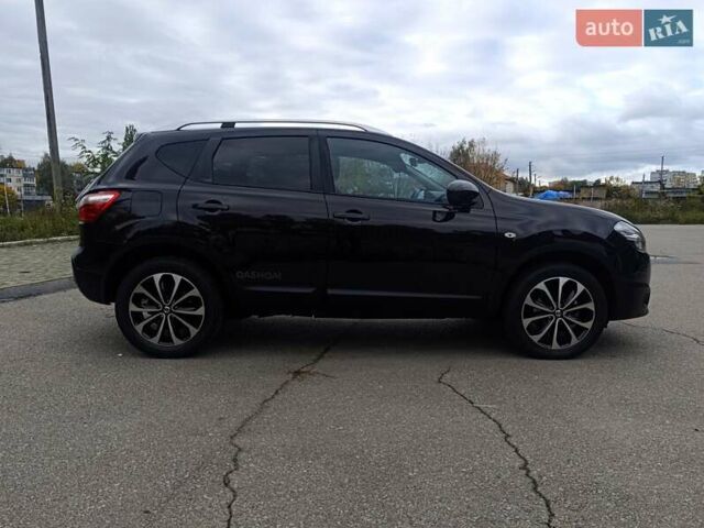 Чорний Ніссан Кашкай, об'ємом двигуна 1.6 л та пробігом 245 тис. км за 11200 $, фото 5 на Automoto.ua