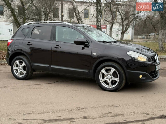 Чорний Ніссан Кашкай, об'ємом двигуна 2 л та пробігом 281 тис. км за 11499 $, фото 16 на Automoto.ua