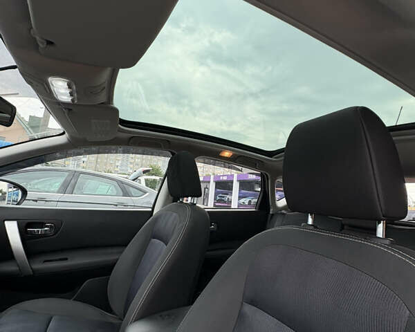 Чорний Ніссан Кашкай, об'ємом двигуна 2 л та пробігом 245 тис. км за 11500 $, фото 14 на Automoto.ua