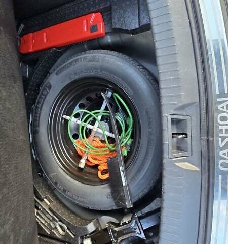 Черный Ниссан Кашкай, объемом двигателя 1.5 л и пробегом 195 тыс. км за 10800 $, фото 38 на Automoto.ua