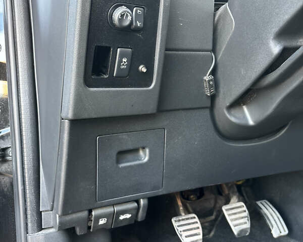 Черный Ниссан Кашкай, объемом двигателя 1.46 л и пробегом 261 тыс. км за 10700 $, фото 20 на Automoto.ua