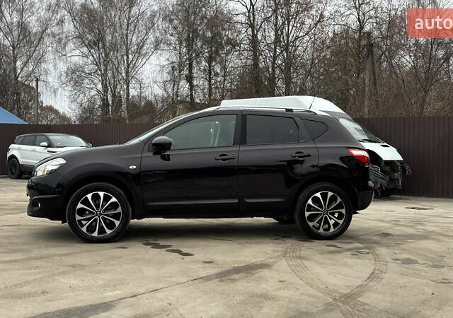 Черный Ниссан Кашкай, объемом двигателя 1.5 л и пробегом 196 тыс. км за 10800 $, фото 1 на Automoto.ua