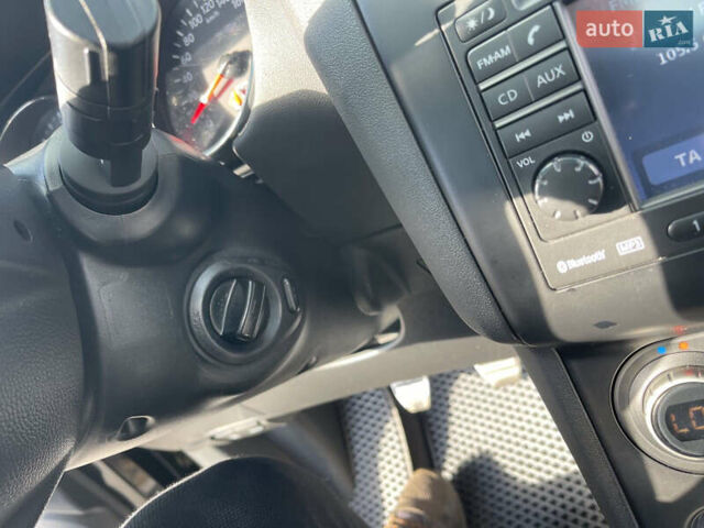 Черный Ниссан Кашкай, объемом двигателя 1.5 л и пробегом 218 тыс. км за 11800 $, фото 13 на Automoto.ua