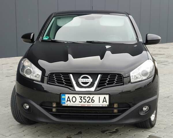 Чорний Ніссан Кашкай, об'ємом двигуна 2 л та пробігом 215 тис. км за 11599 $, фото 1 на Automoto.ua