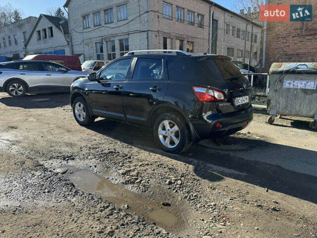Чорний Ніссан Кашкай, об'ємом двигуна 1.6 л та пробігом 177 тис. км за 10500 $, фото 2 на Automoto.ua