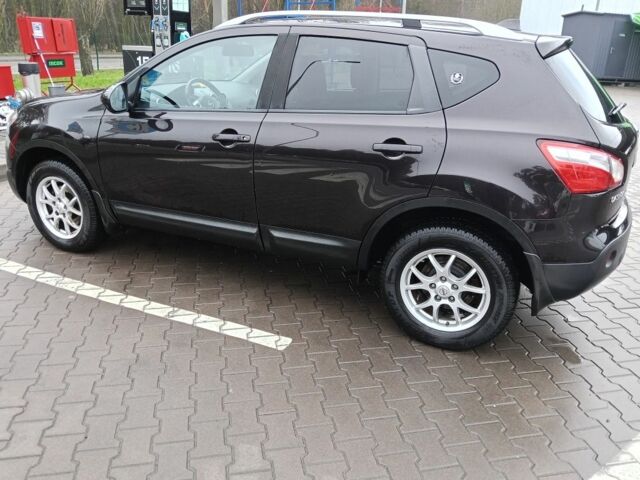 Черный Ниссан Кашкай, объемом двигателя 2 л и пробегом 224 тыс. км за 7500 $, фото 5 на Automoto.ua