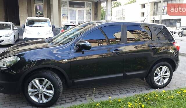 Чорний Ніссан Кашкай, об'ємом двигуна 1.5 л та пробігом 240 тис. км за 9350 $, фото 10 на Automoto.ua