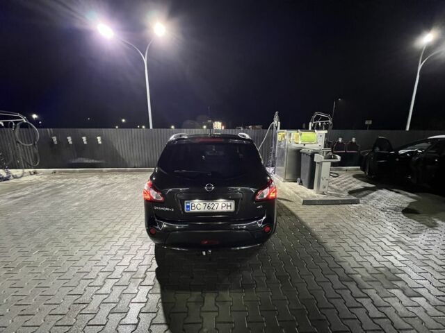 Черный Ниссан Кашкай, объемом двигателя 2 л и пробегом 237 тыс. км за 11500 $, фото 13 на Automoto.ua