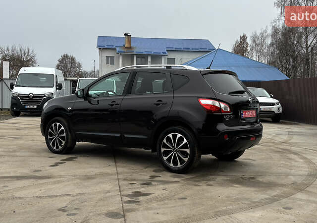 Черный Ниссан Кашкай, объемом двигателя 1.5 л и пробегом 196 тыс. км за 10800 $, фото 2 на Automoto.ua