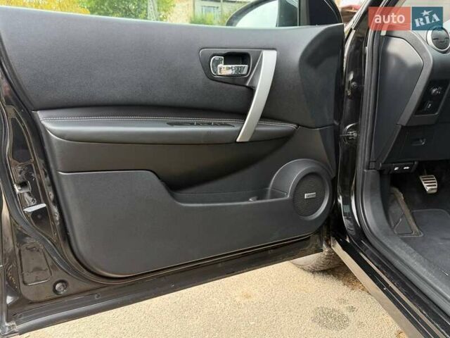 Черный Ниссан Кашкай, объемом двигателя 1.5 л и пробегом 207 тыс. км за 10850 $, фото 20 на Automoto.ua