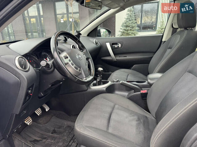 Чорний Ніссан Кашкай, об'ємом двигуна 0 л та пробігом 225 тис. км за 10800 $, фото 6 на Automoto.ua