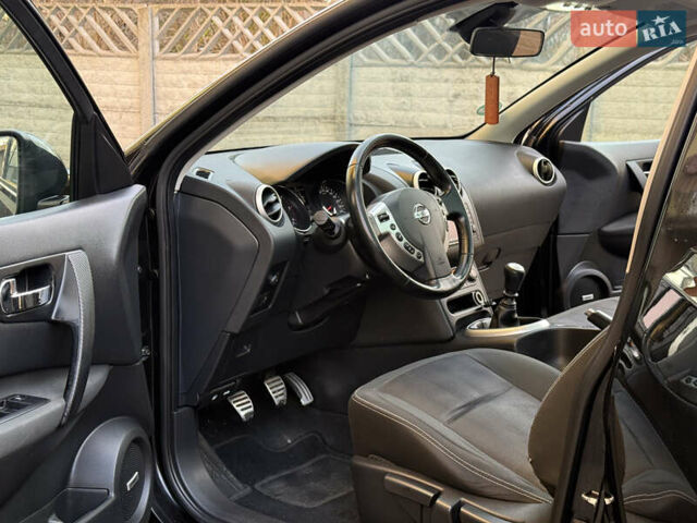 Черный Ниссан Кашкай, объемом двигателя 1.5 л и пробегом 239 тыс. км за 10100 $, фото 12 на Automoto.ua