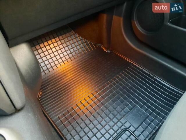 Черный Ниссан Кашкай, объемом двигателя 1.6 л и пробегом 211 тыс. км за 10800 $, фото 24 на Automoto.ua