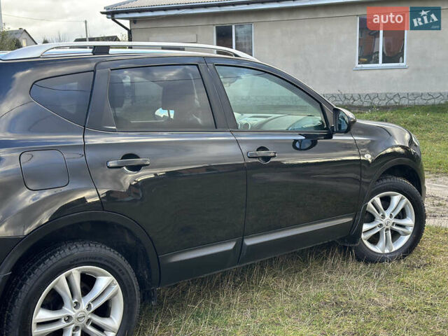 Черный Ниссан Кашкай, объемом двигателя 1.5 л и пробегом 241 тыс. км за 10600 $, фото 20 на Automoto.ua