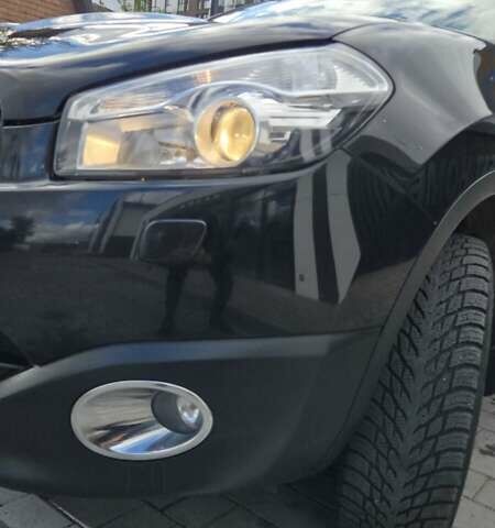 Черный Ниссан Кашкай, объемом двигателя 1.5 л и пробегом 195 тыс. км за 10800 $, фото 15 на Automoto.ua