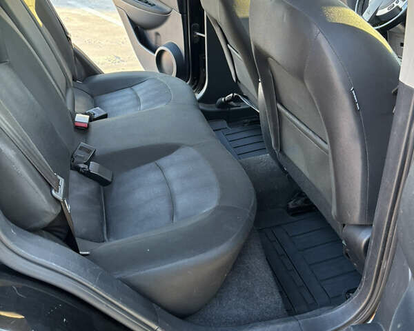 Черный Ниссан Кашкай, объемом двигателя 1.46 л и пробегом 261 тыс. км за 10700 $, фото 38 на Automoto.ua