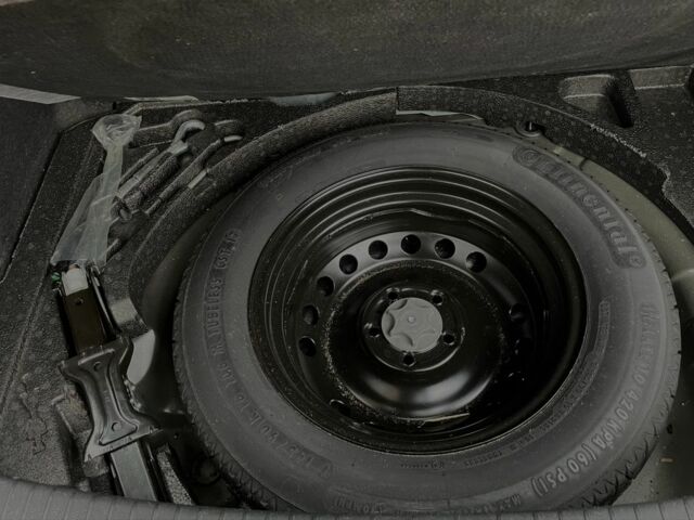 Черный Ниссан Кашкай, объемом двигателя 1.6 л и пробегом 170 тыс. км за 10999 $, фото 18 на Automoto.ua