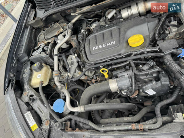 Чорний Ніссан Кашкай, об'ємом двигуна 0 л та пробігом 225 тис. км за 10800 $, фото 17 на Automoto.ua