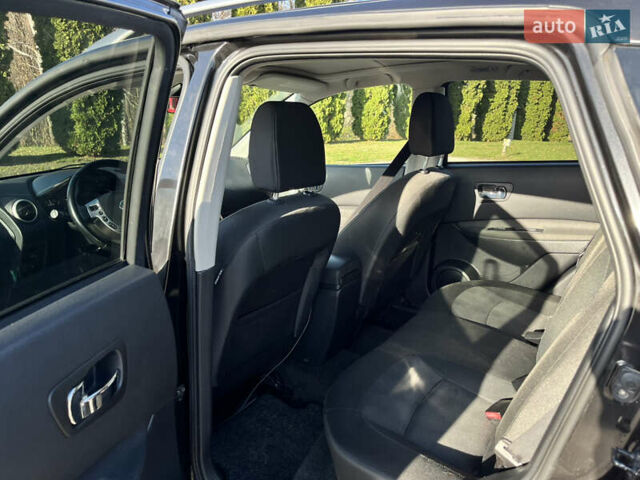 Черный Ниссан Кашкай, объемом двигателя 1.5 л и пробегом 113 тыс. км за 11990 $, фото 9 на Automoto.ua