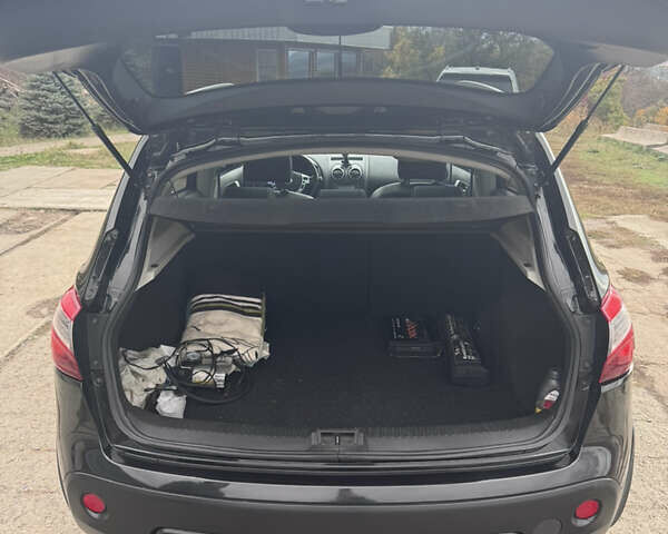 Чорний Ніссан Кашкай, об'ємом двигуна 2 л та пробігом 256 тис. км за 11700 $, фото 13 на Automoto.ua