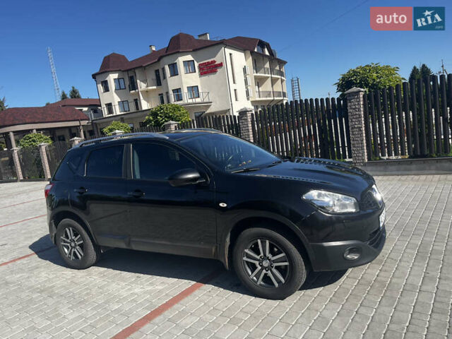 Черный Ниссан Кашкай, объемом двигателя 2 л и пробегом 185 тыс. км за 11600 $, фото 4 на Automoto.ua