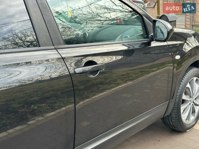 Чорний Ніссан Кашкай, об'ємом двигуна 1.6 л та пробігом 239 тис. км за 9590 $, фото 11 на Automoto.ua