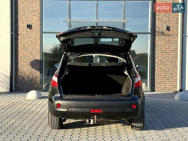 Черный Ниссан Кашкай, объемом двигателя 2 л и пробегом 170 тыс. км за 11490 $, фото 17 на Automoto.ua