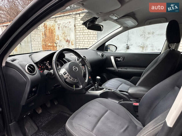 Черный Ниссан Кашкай, объемом двигателя 1.5 л и пробегом 220 тыс. км за 11499 $, фото 33 на Automoto.ua