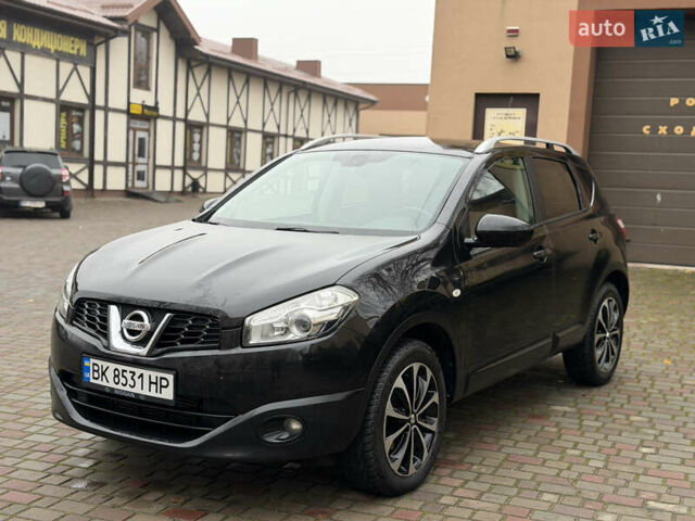 Черный Ниссан Кашкай, объемом двигателя 1.46 л и пробегом 280 тыс. км за 9400 $, фото 24 на Automoto.ua