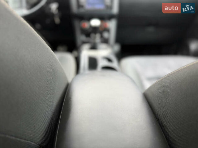 Черный Ниссан Кашкай, объемом двигателя 1.46 л и пробегом 280 тыс. км за 9400 $, фото 56 на Automoto.ua