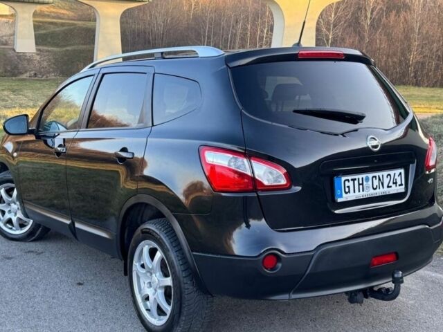 Черный Ниссан Кашкай, объемом двигателя 2 л и пробегом 124 тыс. км за 4000 $, фото 3 на Automoto.ua