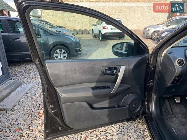 Черный Ниссан Кашкай, объемом двигателя 1.5 л и пробегом 233 тыс. км за 10699 $, фото 8 на Automoto.ua