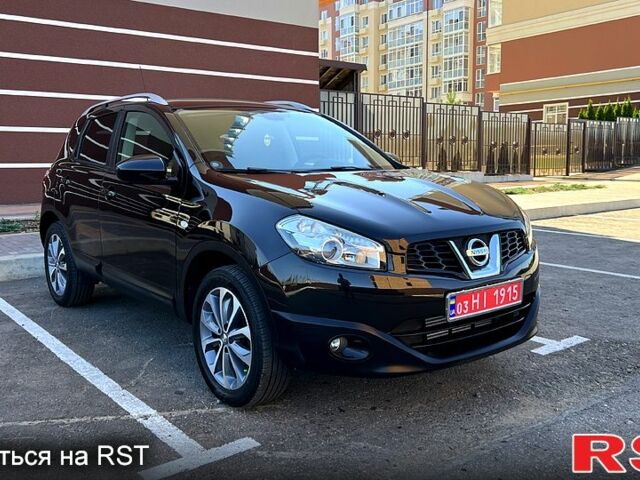 Черный Ниссан Кашкай, объемом двигателя 1.5 л и пробегом 226 тыс. км за 11300 $, фото 1 на Automoto.ua